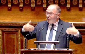 le sénateur Laurent Duplomb au Sénat lors des explications du vote du texte de la Commission mixte paritaire le 2 juillet 2025