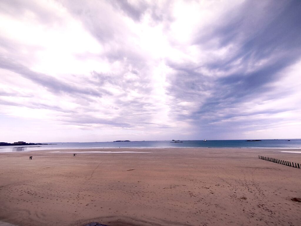 Plage près de Saint-Malo